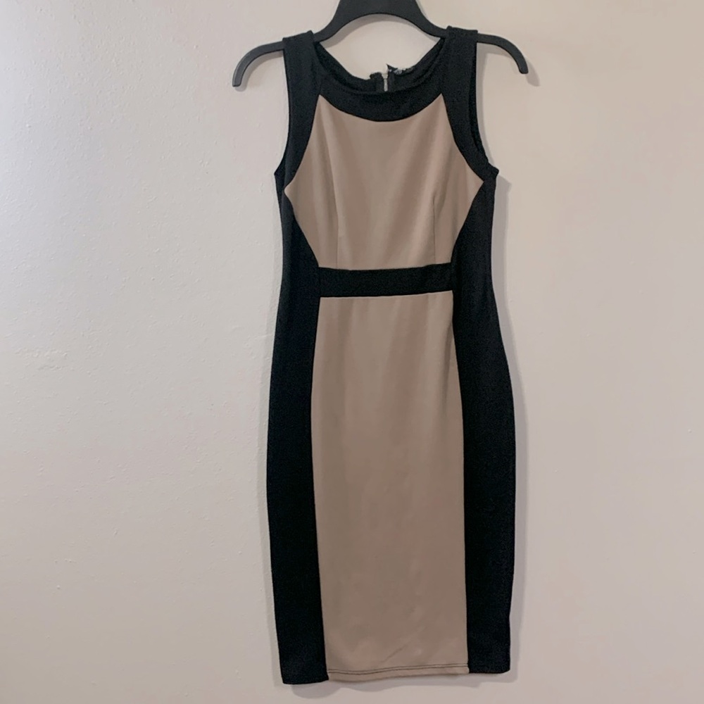 DG NY Tan/Black Dress Size M Used